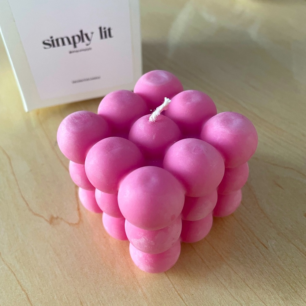 NWT trendy candle by Simply Lit
